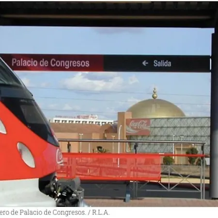Fibes Con Piscina Y Parking Gratis Lägenhet Sevilla