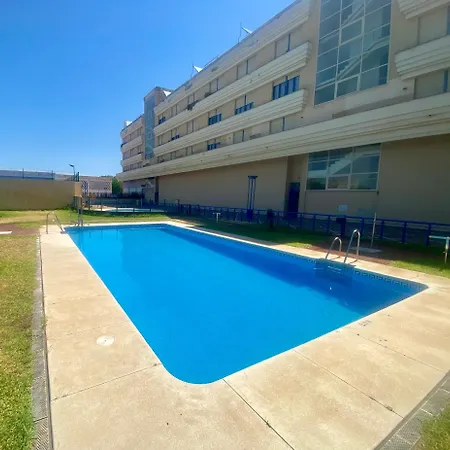 Fibes Con Piscina Y Parking Gratis *